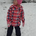 dziewczynka na śniegu.jpg